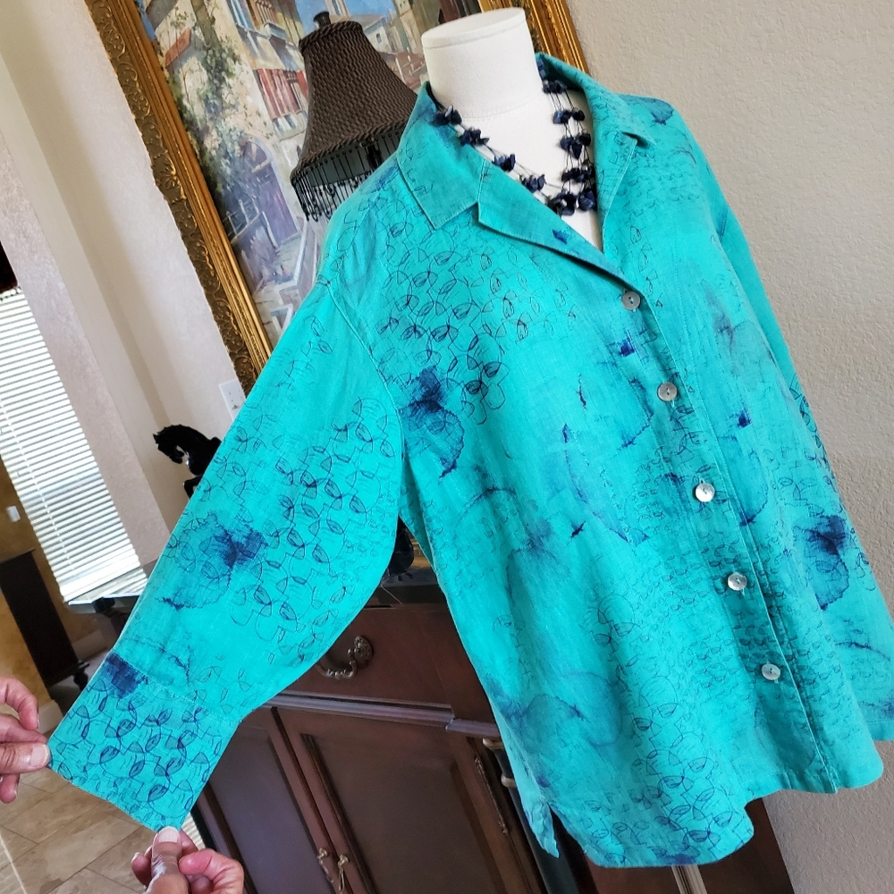 EUC- Soft Linen Summer Top!!🌴🏝🏖